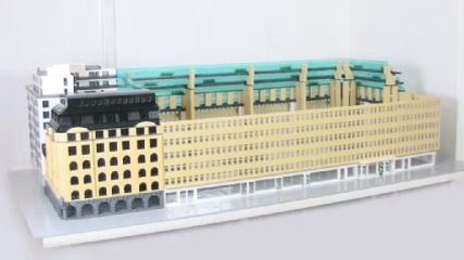 Här byggs Sveavägen 44 av 32 000 LEGO-bitar