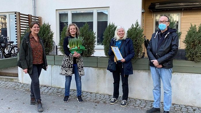 På bilden fr. vänster: Anna Bengtsson, hållbarhetschef HSB Stockholm, Sofia Carlén Hammar, styrelseordförande HSB brf Redaren, Ann Marie Bergström, ledamot och sekreterare HSB brf Redaren och John Stensaeus, suppleant HSB brf Redaren