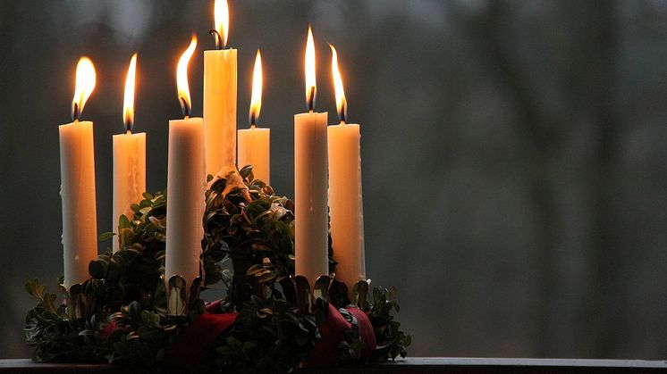 Luciakröning på Ronneby torg den 13 december kl 17-19 under Julkvällen
