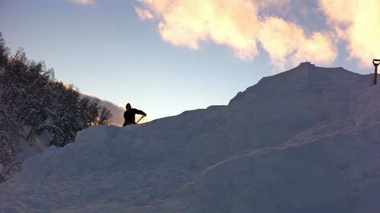 Mye snø på taket