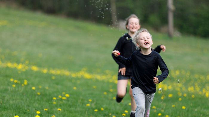 Den 20 september ska elever i Kungsbackas grundskolor bidra till insamlingen för Världens barn genom att springa för att samla distans till uppdraget Jorden runt. Lokala medier är välkomna att bevaka eventet på Fjärås Bräckaskolan.