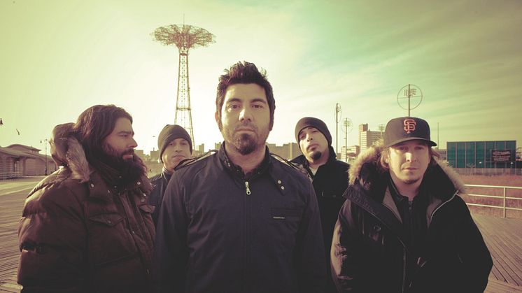 Deftones flyger med Rocket Skates - nytt album i maj