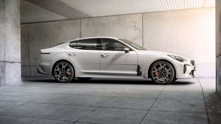 Kia Stinger - exterior 8