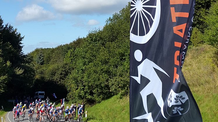 Motionsløbet "Carlos Sarstre Classic" om lørdagen og "Cykelstafetten Spar Nord Triatland Rebild" om søndagen vil skabe liv i Triatland hele weekenden den 2. og 3. september.