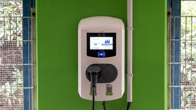 E-fuelling station for green mobility.jpg