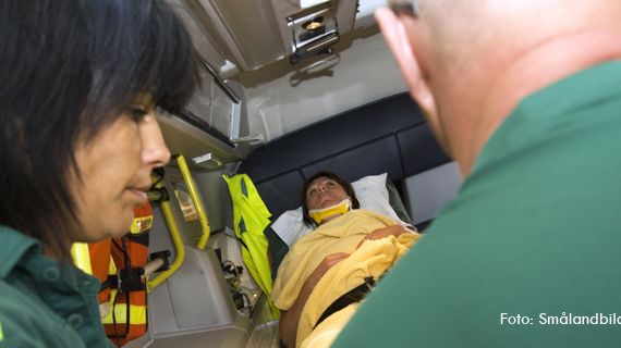 Barn som anhöriga inom ambulans- och akutsjukvården