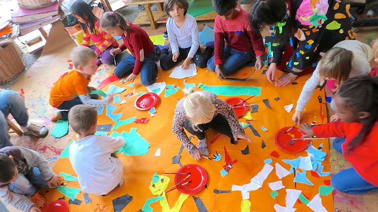 Gennem kunst og kultur mødes børn på tværs af nationaliteter