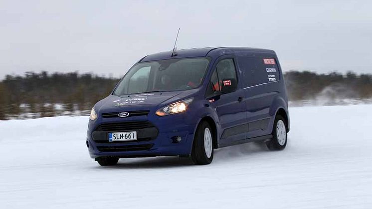 Ford Transit Connect Arctic Van Testissä