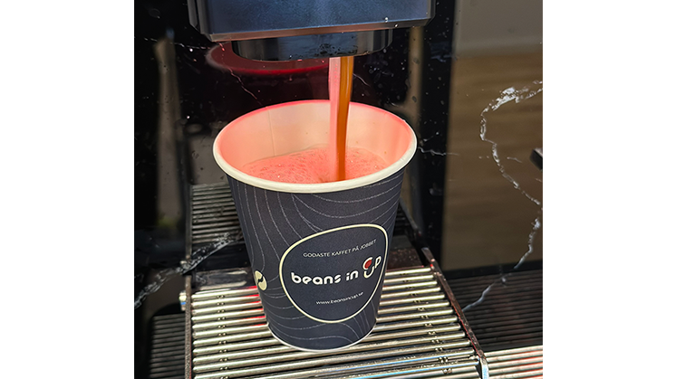 Beans in Cup and PlasticFri collaborate for a more sustainable in-office coffee experience