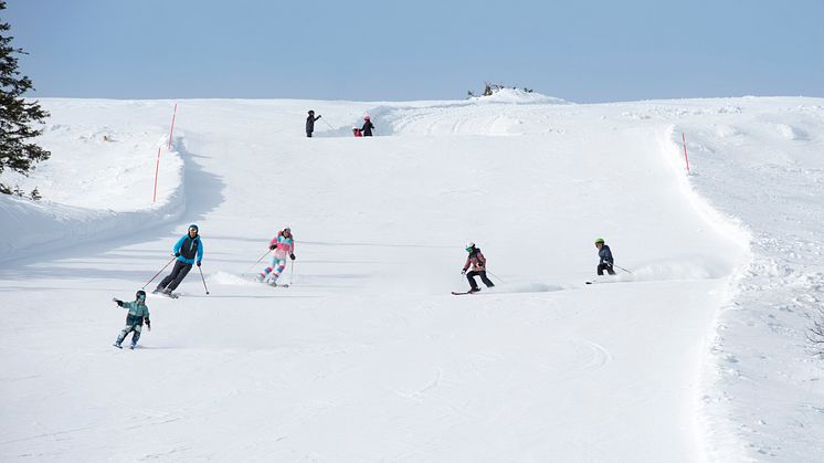 Stöten i Sälen stänger hela anläggningen från och med den 6 april.  Anledningen till stängningen är den pågående pandemin Coronaviruset.