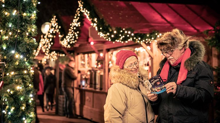 Das Kieler Gutscheinheft bietet viele Rabatte und 2 für 1 Optionen für Glühwein, Kunsthandwerk und Leckereien