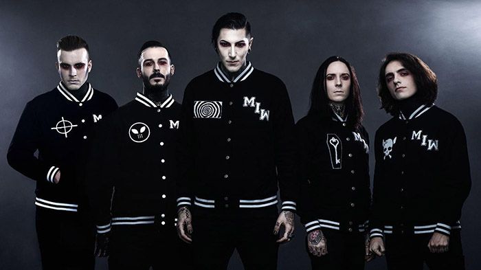 MOTIONLESS IN WHITE