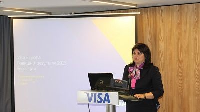 Българите похарчиха при търговци над 1,7 млрд. евро с карти Visa през 2015 г. 