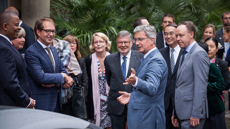 Audi-CEO Rupert Stadler presented piloted driving concept to the G7 Secretaries of Transportation