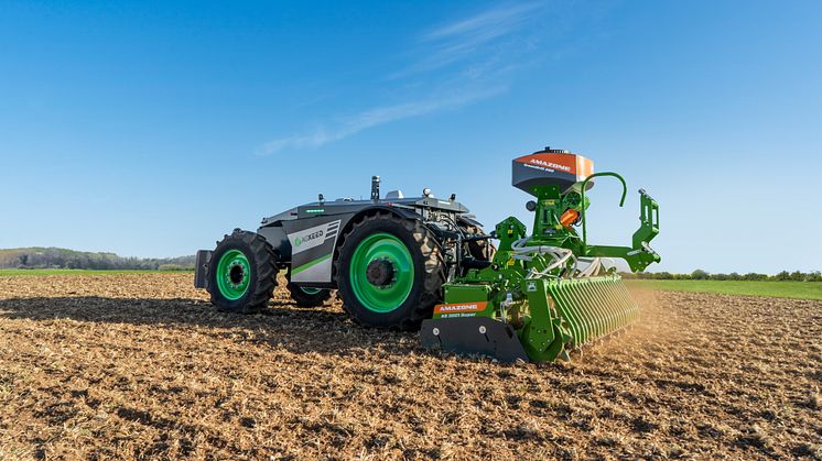 Danish Agro introducerer AgXeed autonome robotter