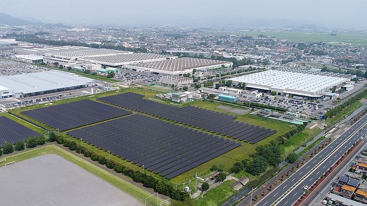 Havainnekuva Subarun Gunma Oizumin tuotantolaitokseen asennettavasta aurinkovoimalasta, joka on kooltaan Japanin suurin.