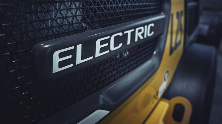 Utsläppsfritt i Bayern med Volvo L25 Electric - grill