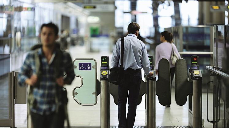 Après la saison des vacances: les Suisses ont encore jusqu’à 200 CHF de devises étrangères en poche