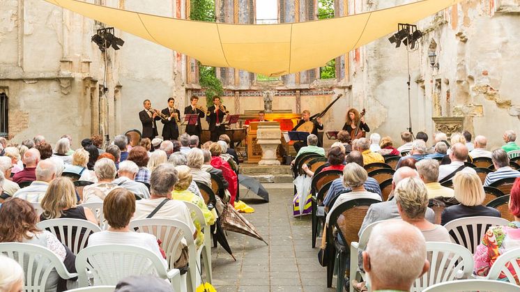 Sommertöne in der Kirchruine Wachau - Foto: Christian Kern 