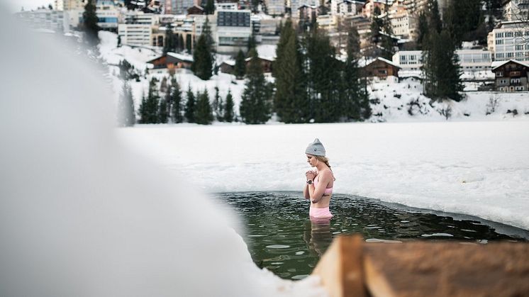 Eisbadi Arosa, Graubünden © Graubünden Ferien, Marco Hartmann