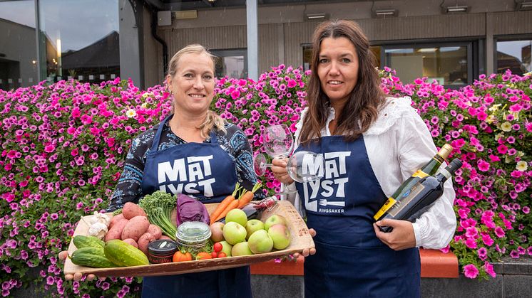 Markedssjef Bjørg Mykløy (t.v.) og festivalsjef Monica Østenheden