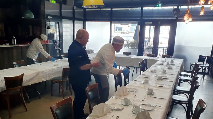 Astars elever serverar succéluncher och stärker samarbeten