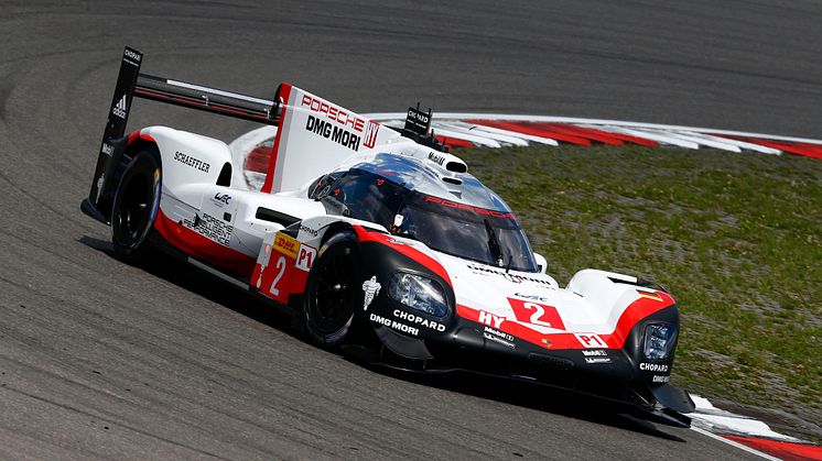 Porsche 919 Hybrid, Porsche LMP Team: Timo Bernhard, Brendon Hartley, Earl Bamber 