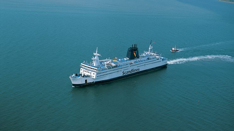 Scandlines zeigt Flagge für Städtepartnerschaft