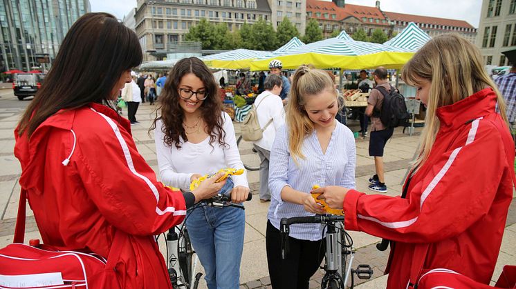 Wochenmarkt Leipzig - Wir kaufen hier - Start der Aktion "Wir kaufen hier."