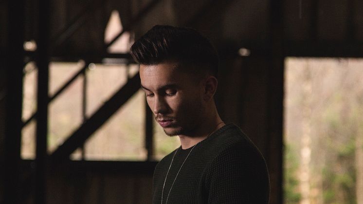 Paul Rey släpper "What Good Is Love" (acoustic) & nya låten "Tear Me Down"
