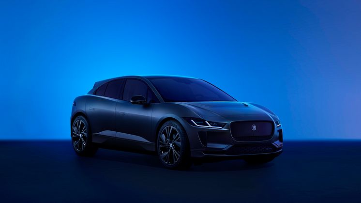 Den prisbelønte Jaguar I-PACE er nå mer særpreget og attraktiv enn noensinne