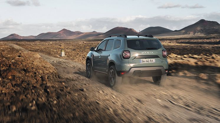 2022_-_New_Dacia_visual_identity_-_Dacia_DUSTER (2)