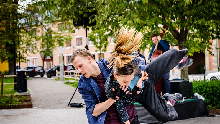 Viktor Konvalinka och Hanna Nussbaumer i Sju gånger sju