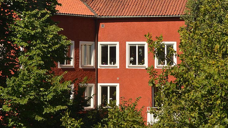 Bostadsrättsförening: Installera nya ventilationskanaler eller täta de befintliga?