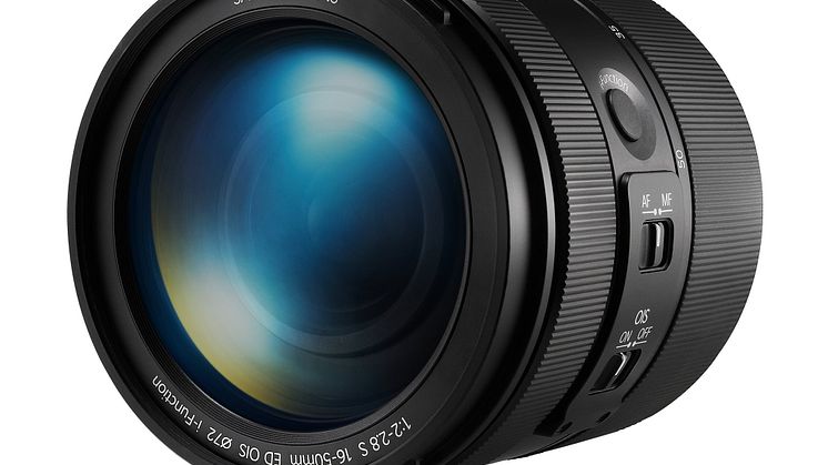 NX_16-50mm F2-2.8 S ED OIS Lens Front