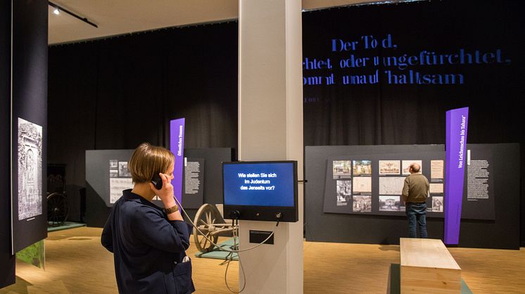 Ausstellung "R.I.P. - Die letzte Adresse" im Stadtgeschichtlichen Museum Leipzig - Foto: Elli Flint 