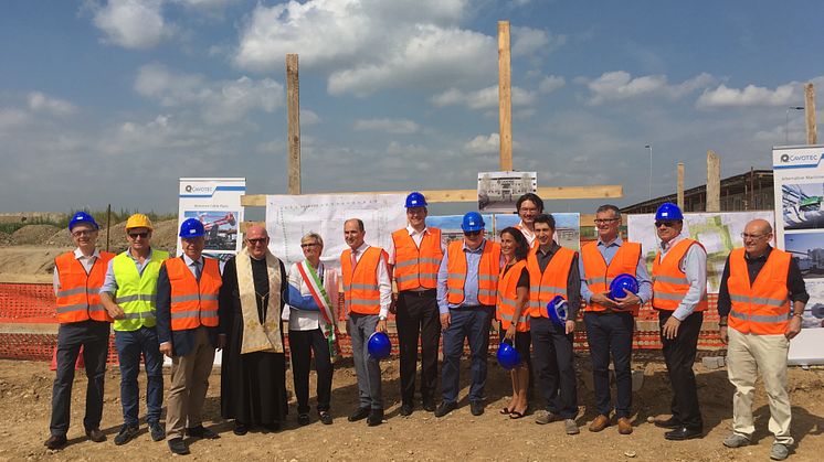 Local officials, religious leaders, other guests and Cavotec management at yesterday's ceremony.