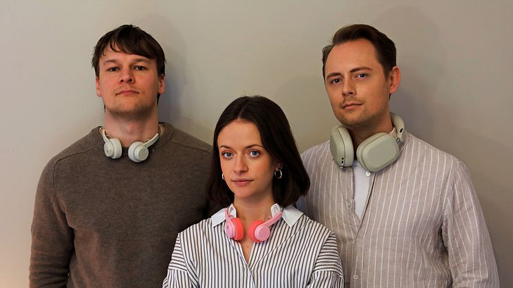 Johan Grunwald (Digital specialist), Clara Wallin (Social media strategist) och Alexander Axelsson (Art Director)