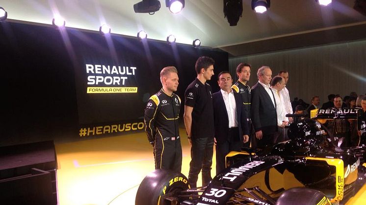 Kevin kører Renault Formel 1