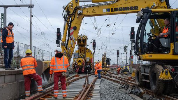 Nitton små och stora järnvägsprojekt planeras i Skåne.