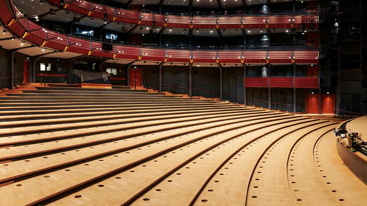GöteborgsOperans salong efter att stolarna monterats ner och skickats till omklädning