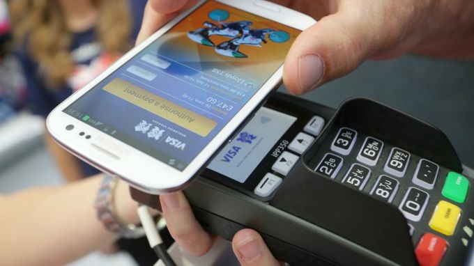 Visa rozšíří mobilní platby do 12 evropských zemí do konce roku 2017