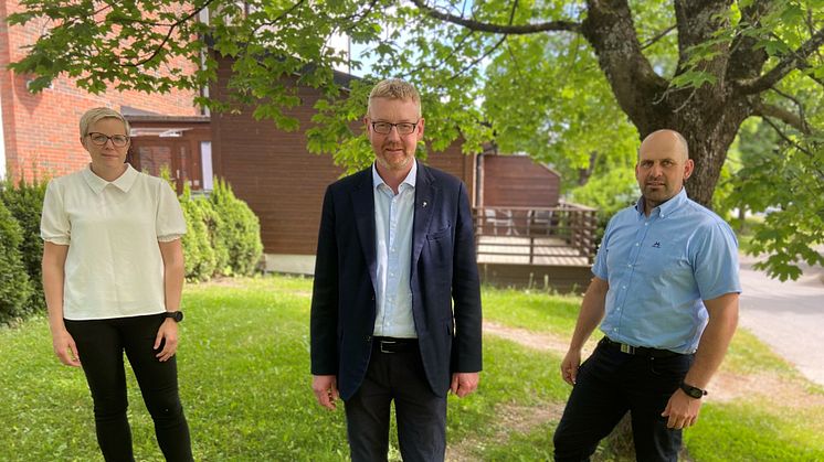 Fra venstre: Bodhild Fjelltveit, 2. nestleder i Norges Bondelag, Bjørn Gimming, leder Norges Bondelag og Egil Christopher Hoen, 1. nestleder Norges Bondelag.