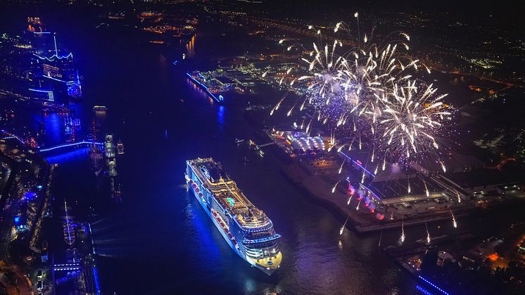 Grandiosa Christening Ceremony in Hamburg (photo MSC)