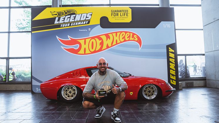 Der glückliche Gewinner des deutschen Hot Wheels Legends Preises ist in diesem Jahr Pascal Klein (31) aus Saarbrücken, der sich mit seinem VW Puma GTE gegen die Konkurrenten erfolgreich durchsetzen konnte.