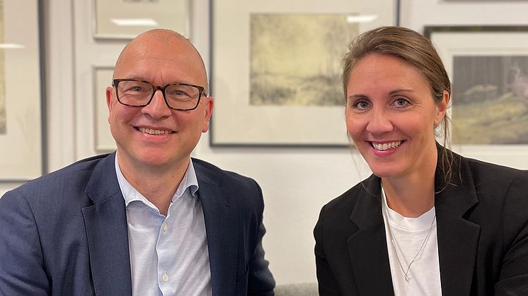 Gunnar Eikeland, vd och Anna Boström, marknadschef Sparbanken Nord är glada över kundernas betyg; "Vi tackar våra medarbetare för det förtroende de skapar hos kunderna varje dag."