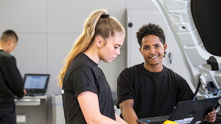 Fordons- och transportprogrammet på Nobelgymnasiet är populärast av de yrkesförberedande programmen på Karlstads kommunala gymnasieskolor. Foto: Johan Eklund