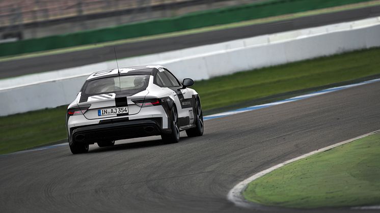 RS7 piloted driving car rear