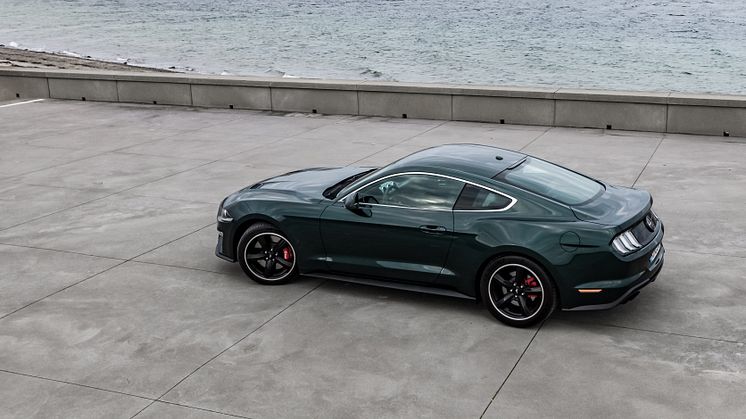 Sprødt billedmateriale af Mustang Bullitt til fri afbenyttelse