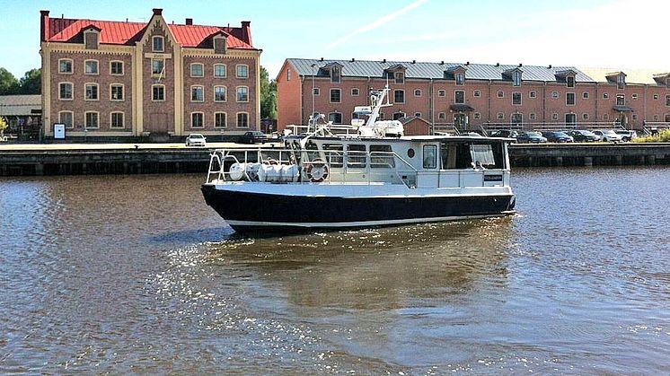Båtturer i Axmar bruks skärgård med MS Hulda från Söderhamn.